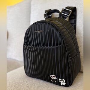 Karl Lagerfeld Paris K/Auris Backpack
Black Pleat | Excellent Condition
